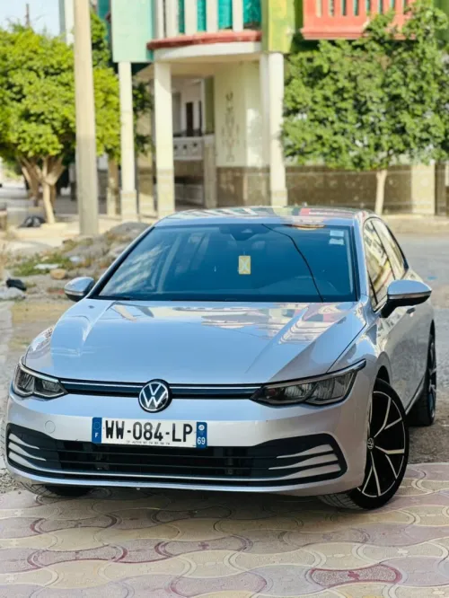 Volkswagen Golf 8 2022 eTsi