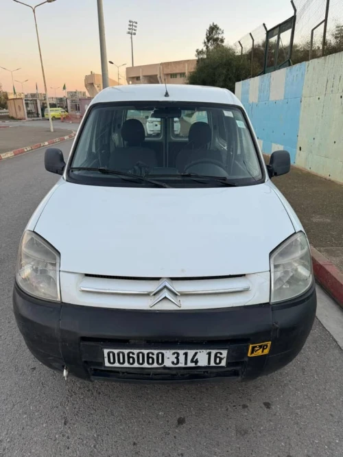 Citroen Berlingo First  2014 Tolé