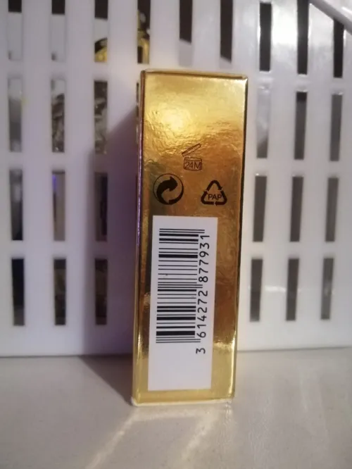 Yves saint laurent base de teint perfectrice