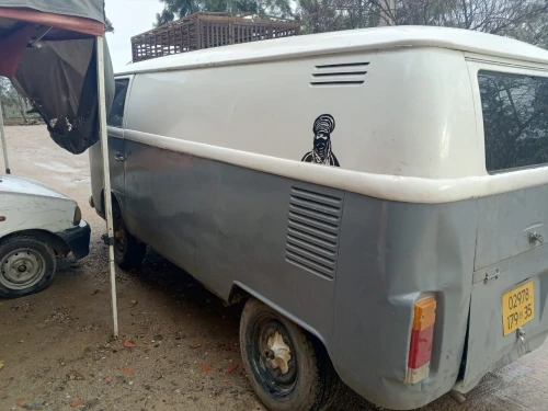 Volkswagen Van 1979 T2