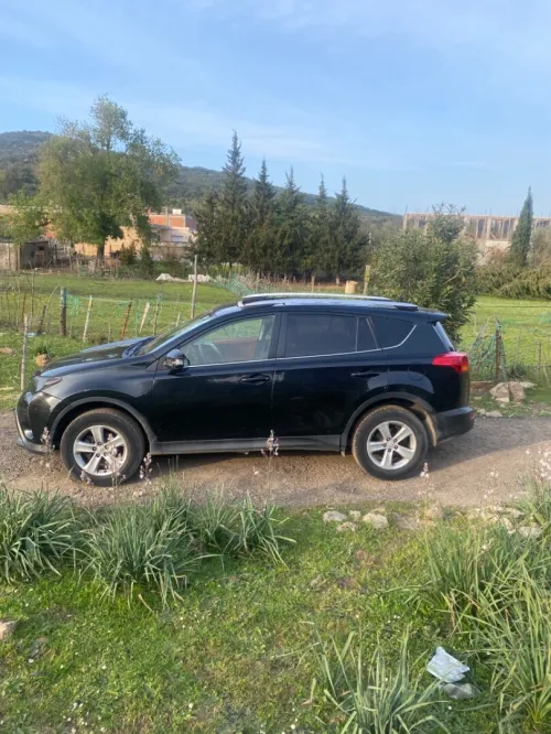 Toyota Rav4 2013 Full