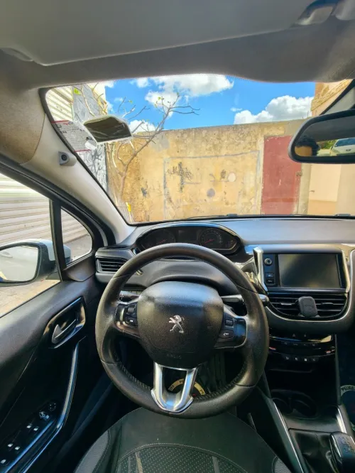 Peugeot 208 2014 Allure