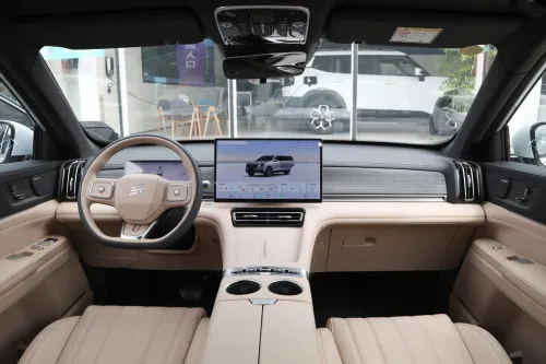Jetour X70 L  2026 Luxury Edition 7 places 