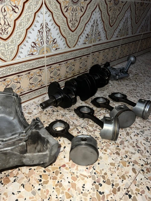 قطاع غيار السيارة