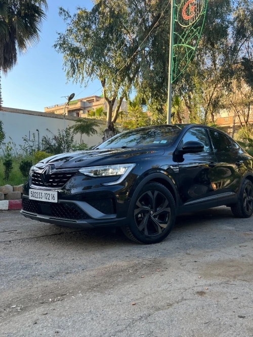 Renault Arkana 2022 E-tech Engeered