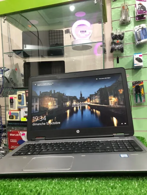 hp 650 G2 i5 6ème 8GB 256SSD 15.6" غير متوفر
