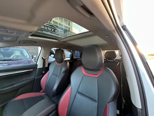 Skoda Karoq 2025 Luxury  (full options)