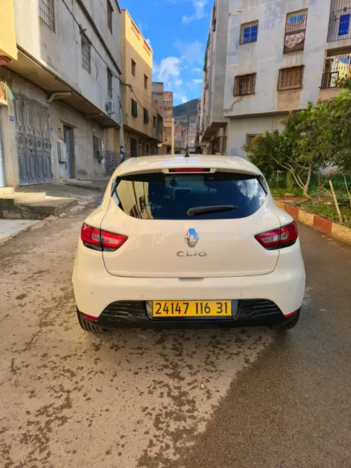 Renault Clio 4 2016 Ivory