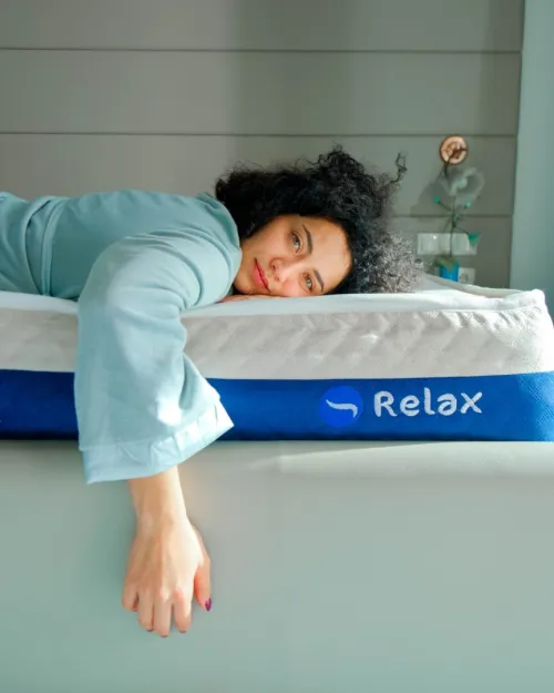 Matelas Elysium mémoire de forme avec couche D30