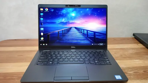 Pc laptop professionnel dell latitude 5300