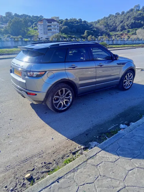 Rover EVOQUE 2015 SD4
