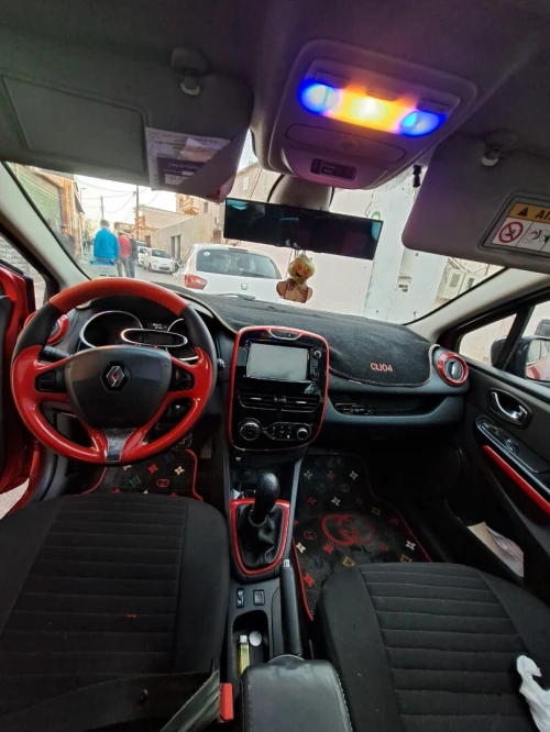 Renault Clio 4 2013 Exception
