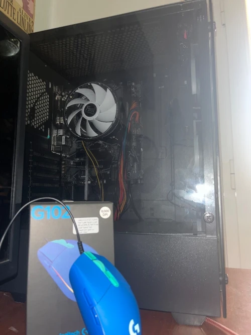 Pc ryzen5 5600 g 16g ram 400w 256g ssd boitier 3 fan rgb 