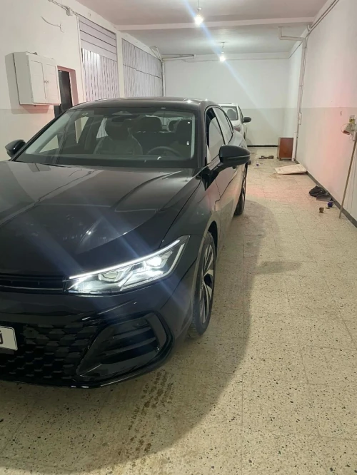 Volkswagen Passat pro 2025 