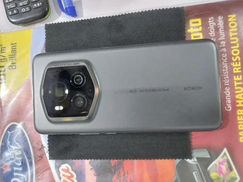 Honor Magic 6 porsche design