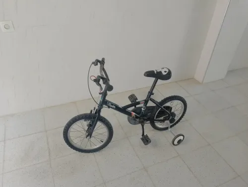 Vélo دراجة