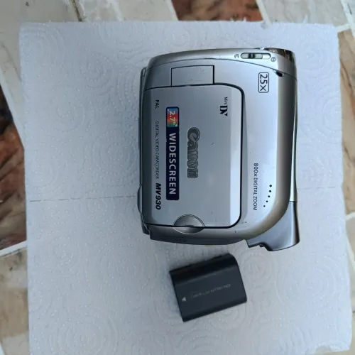 كاميرا canon mc 980