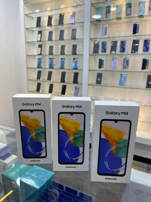 SAMSUNG SAMSUNG M14