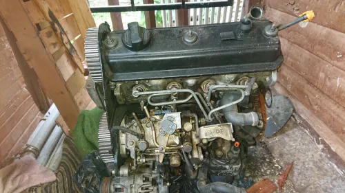 Moteur polo 1.9 2000