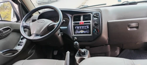 Hyundai H100 plateau 2012