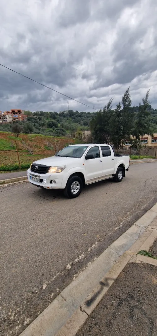 Toyota Hilux 2015 LEGEND DC 4x4 Pack Luxe