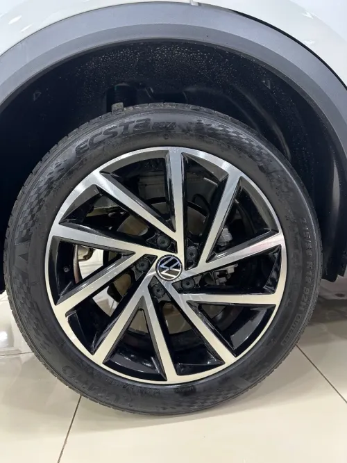 Volkswagen T-Roc 2025 R-Line 