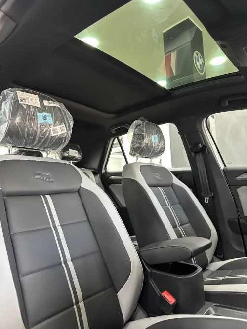 Volkswagen T-Roc 2025 R-Line 