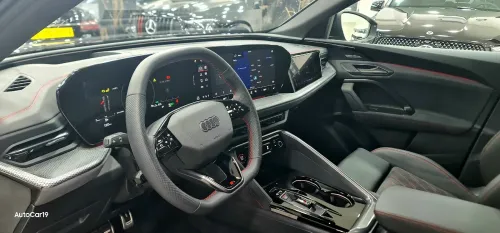 Audi Q5 2025 Sline