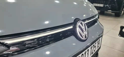 Volkswagen Golf 8 2025 R-Line
