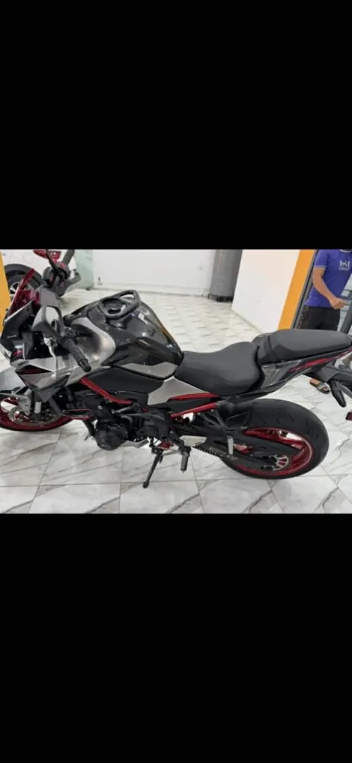 Kawasaki Z900  125 2023