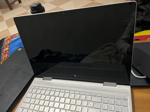 Hp elitpook 360x IntelR Core(TM) i7-8550U