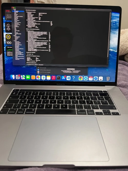 macbook pro 2019 touch bar , empreinte  , 16 pouce