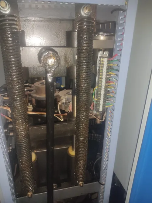 Machine a gobelets