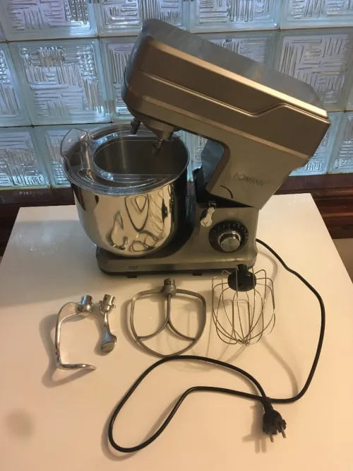 Robot de cuisine pétrin Bomann 7L - très bon