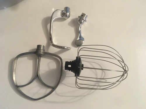 Robot de cuisine pétrin Bomann 7L - très bon