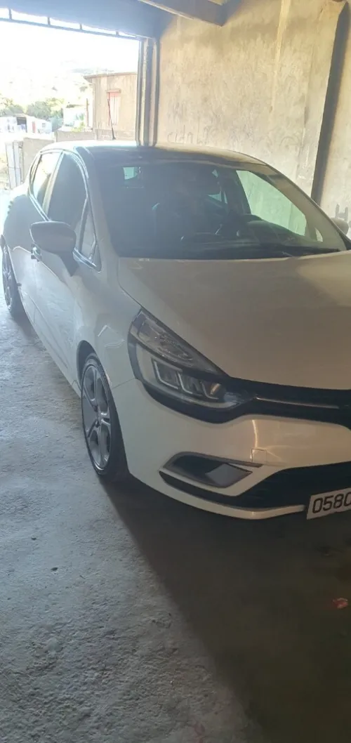 Renault Clio 4 2018 GT Line +