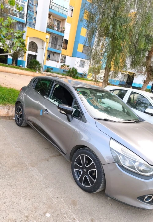Renault Clio 4 2015 Limited 2