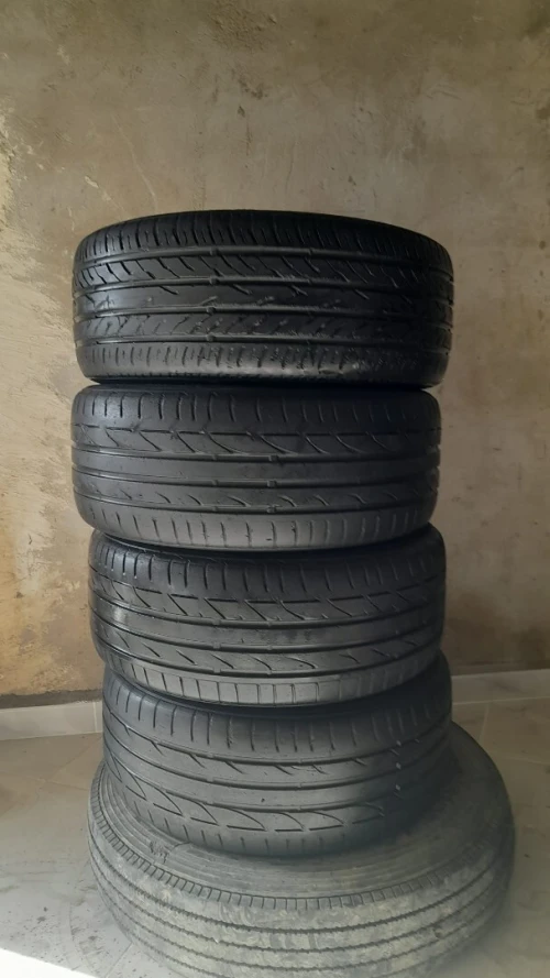 3 pneu bridgestone 1 pneu platin