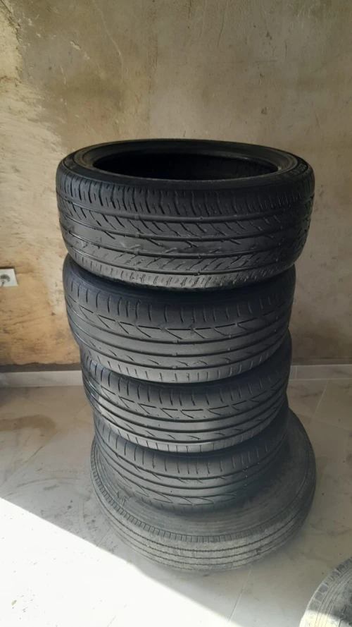3 pneu bridgestone 1 pneu platin