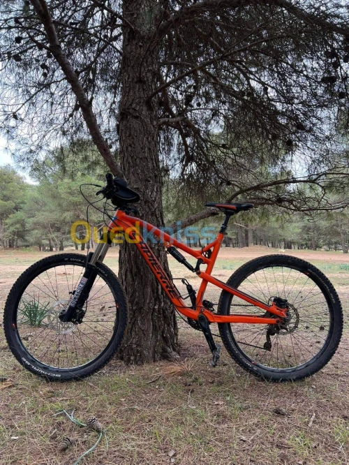 VTT marque LAPIERE TAILLE l DIMENSION DES ROUES 27.5 POUCE