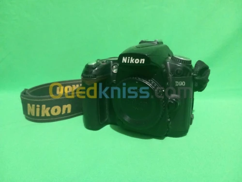 Nikon D90
