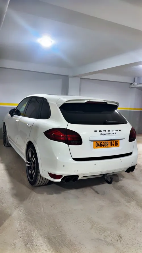 Porsche Cayenne 2014 Gts 4.8 v8