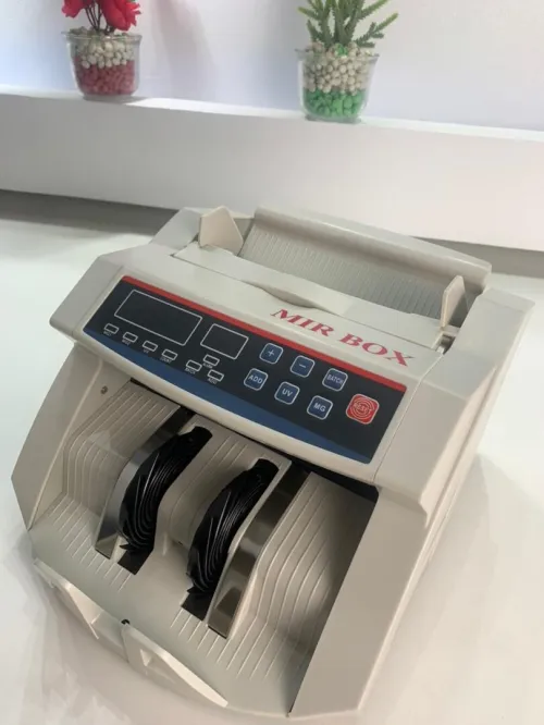Compteuse Automatique de Billets avec Détection UV آلة عد النقود الأوتوماتيكية مع كشف الأشعة