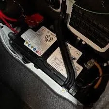 BMW REPARATION-PROGRAMMATION BATTERIE LITHIUM 12/48V
