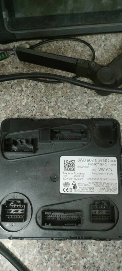 Contrôleur de confort BCM 8W0907064BC 5DK011079-22 8W0907064C VW Audi AG NEUVE