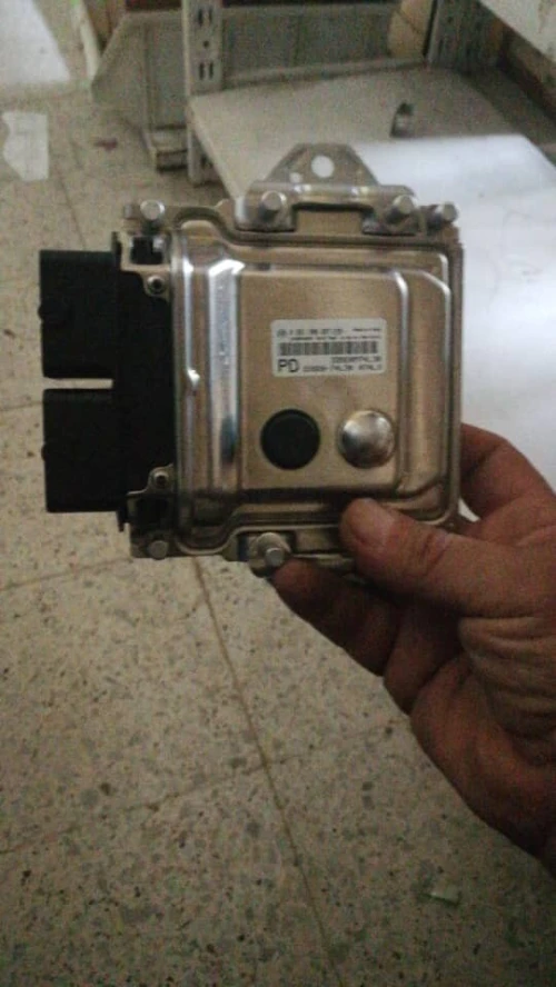 Calculateur moteur Bosch Plug & Play, Suzuki, 0261S06697, 33920M74L30 original neuve+programmation