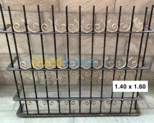 barreaudage fenêtre fer forgé