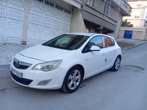 Opel Astra 2010 Astra