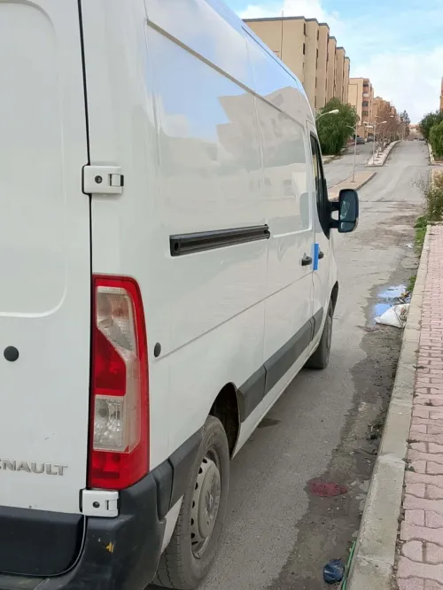 Renault Master 2 pano 2013
