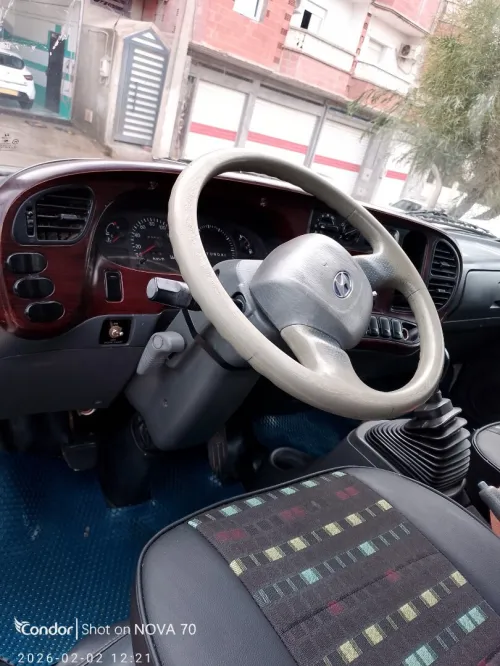 Hyundai D65 2011